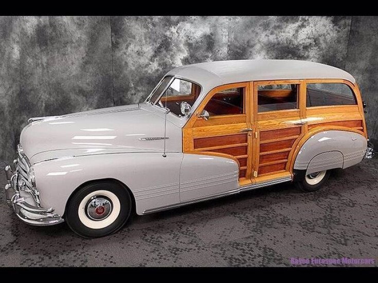 Thumbnail Photo undefined for 1947 Pontiac Streamliner
